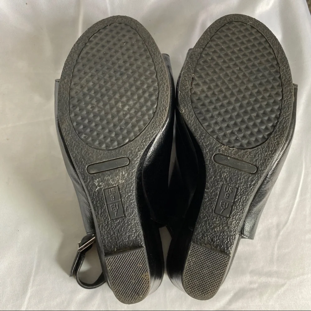 Y2K 2000s comfortable Aerosoles Slingback Wedges size 9